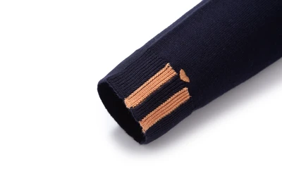 סריג כחול עם כובע